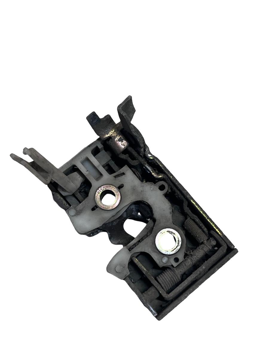 Broasca usa stanga fata ( 2 usi ) VOLKSWAGEN GOLF II 19E, 1G1 1983 - 1992 171837015F