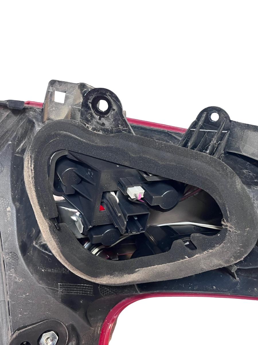 Lampa spate / Stop dreapta spate VOLVO V40 525 2013 - 2015 31395845 – foto 5