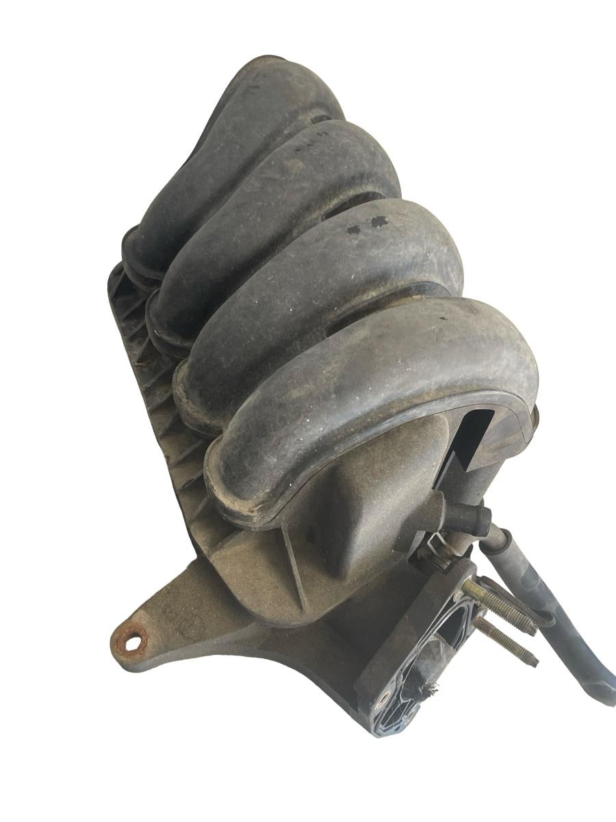 Galerie de admisie TOYOTA COROLLA Verso ZER_, ZZE12_, R1_ 2004 - 2009 1.8i – foto 4