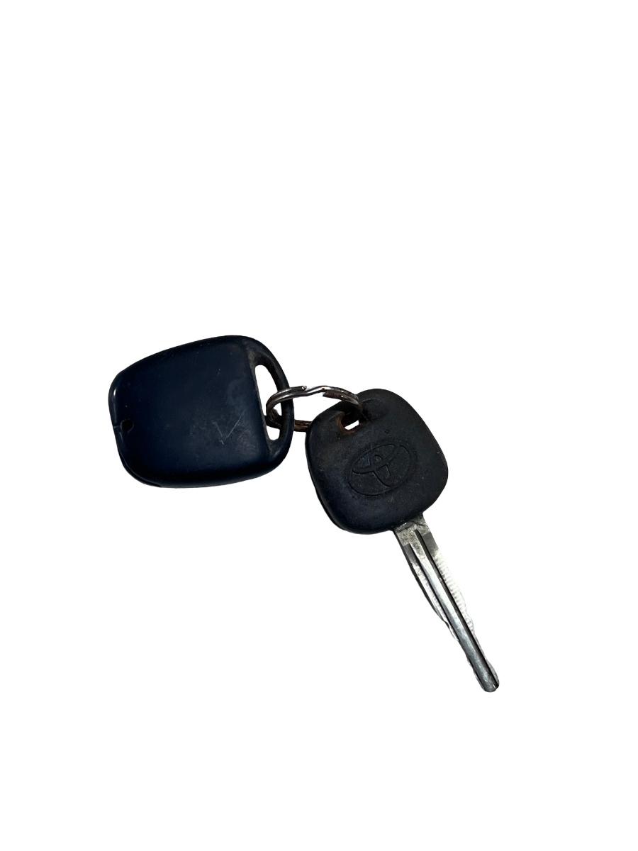 Cheie de contact TOYOTA COROLLA Verso _E12_ 2001 - 2004 – foto 2