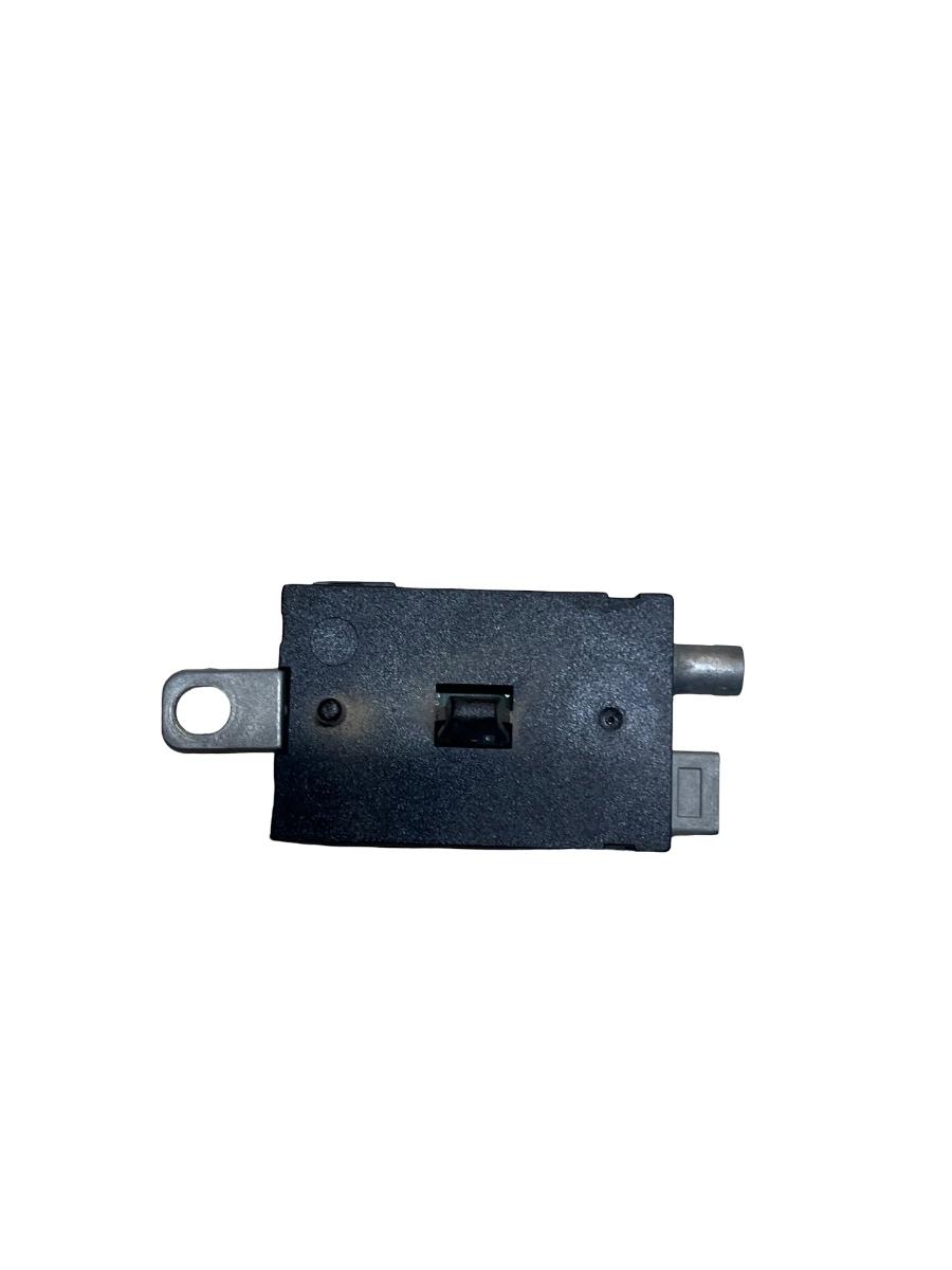 Amplificator semnal antena VOLVO V40 525 2013 - 2015 7CP1-18C847-CA – foto 2