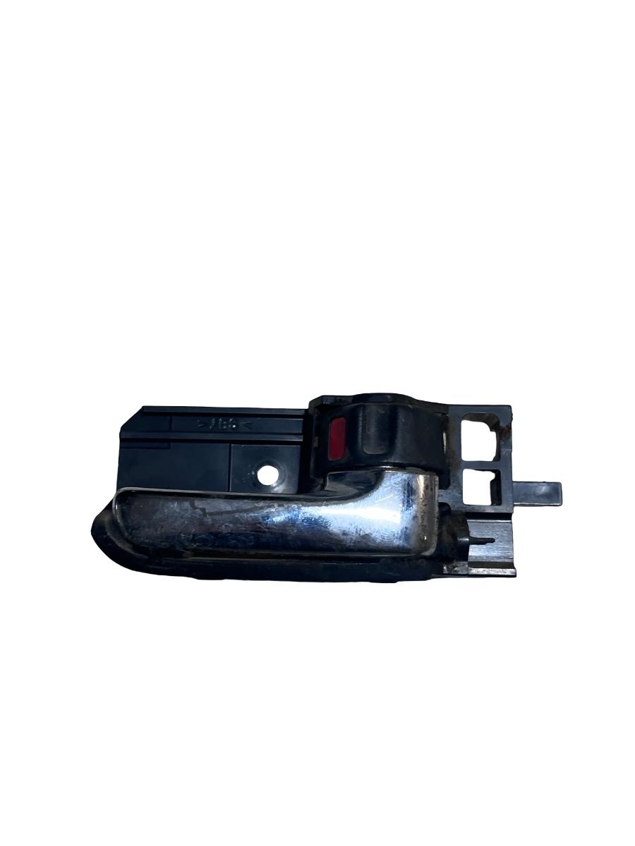 Maner interior portiera dreapta fata TOYOTA COROLLA Verso _E12_ 2001 - 2004