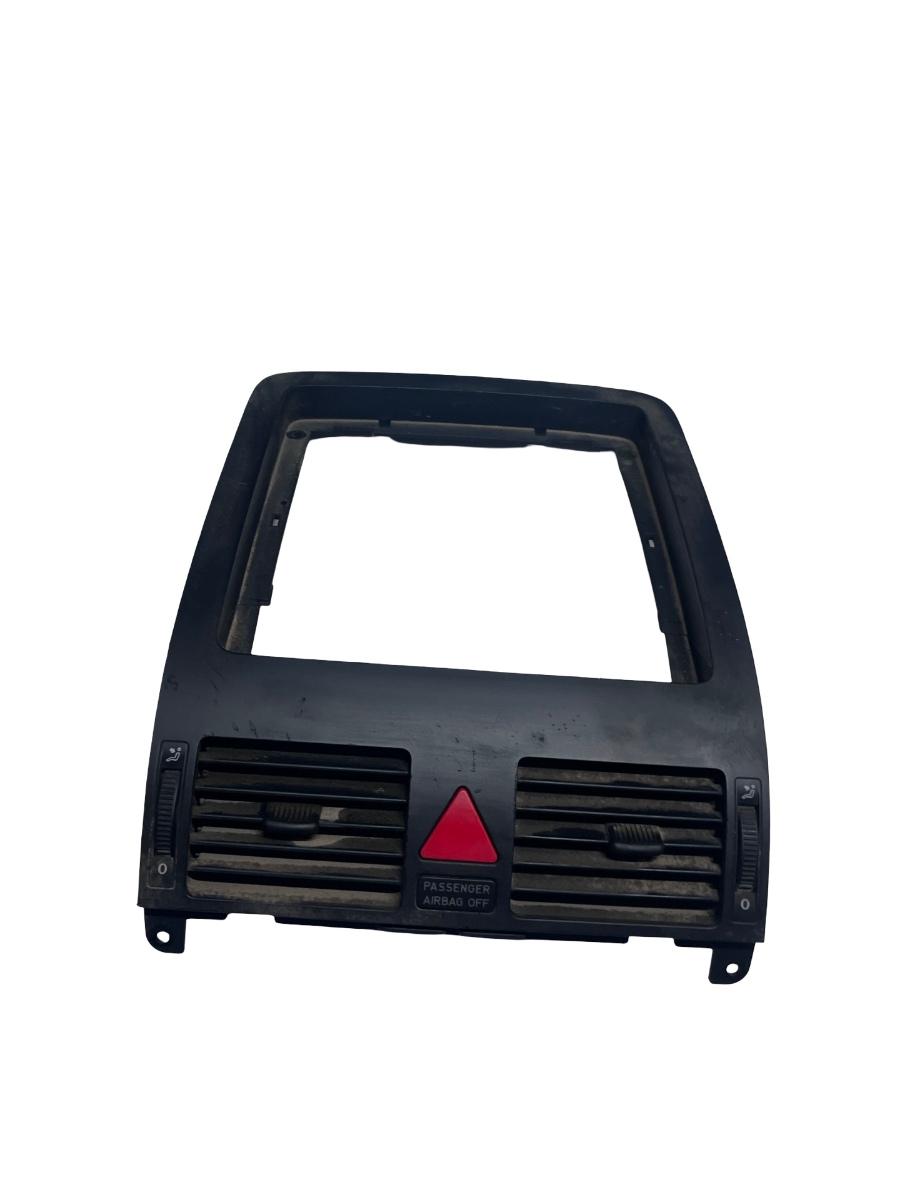 Grila de ventilatie bord centrala VOLKSWAGEN TOURAN 1T1, 1T2 2003 - 2010