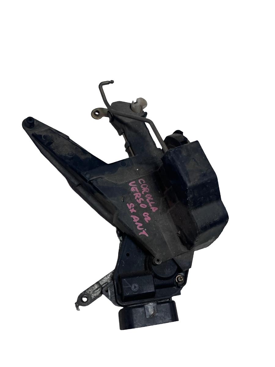 Broasca usa stanga fata TOYOTA COROLLA Verso _E12_ 2001 - 2004