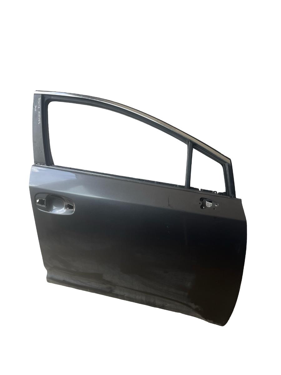 Usa Portiera dreapta fata TOYOTA AVENSIS Saloon _T27_ 2008 ->