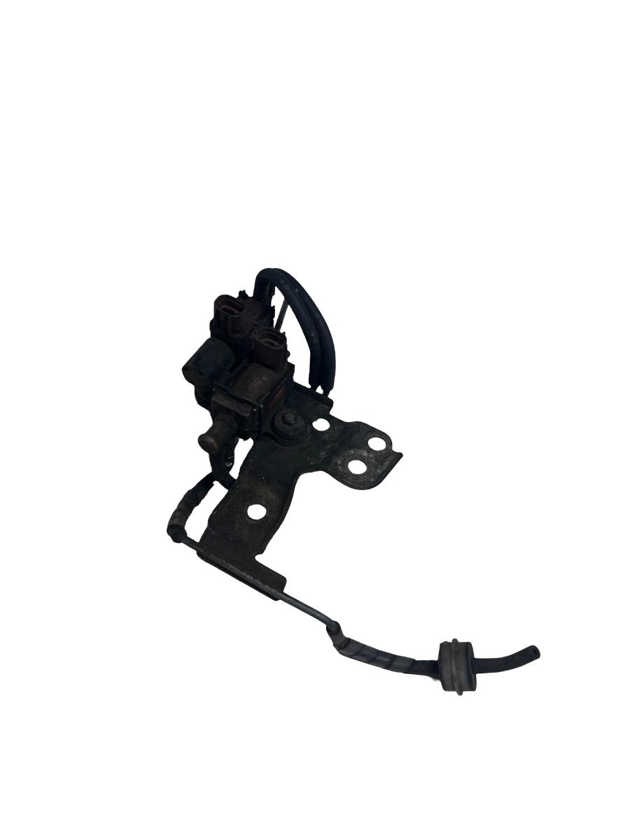 Bloc vacuum TOYOTA 4 RUNNER _N1_ 1987 - 1996 25819-64090