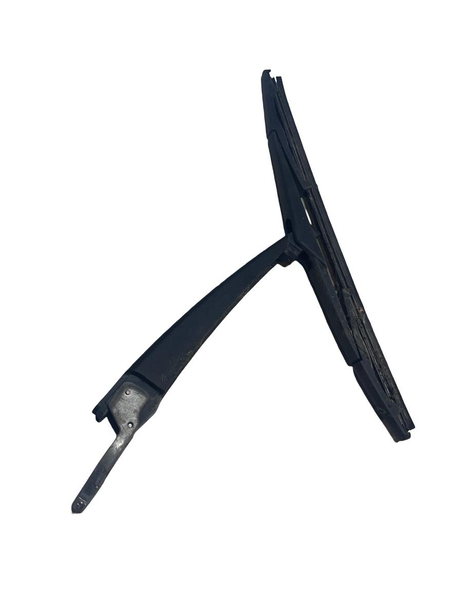Brat stergator haion spate FORD FOCUS III Hatchback 2011 ->