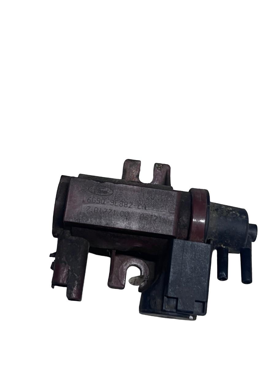 Supapa de vacuum FORD FOCUS II DA_, HCP, DP 2004 - 2013 6G9Q-9E882-CA