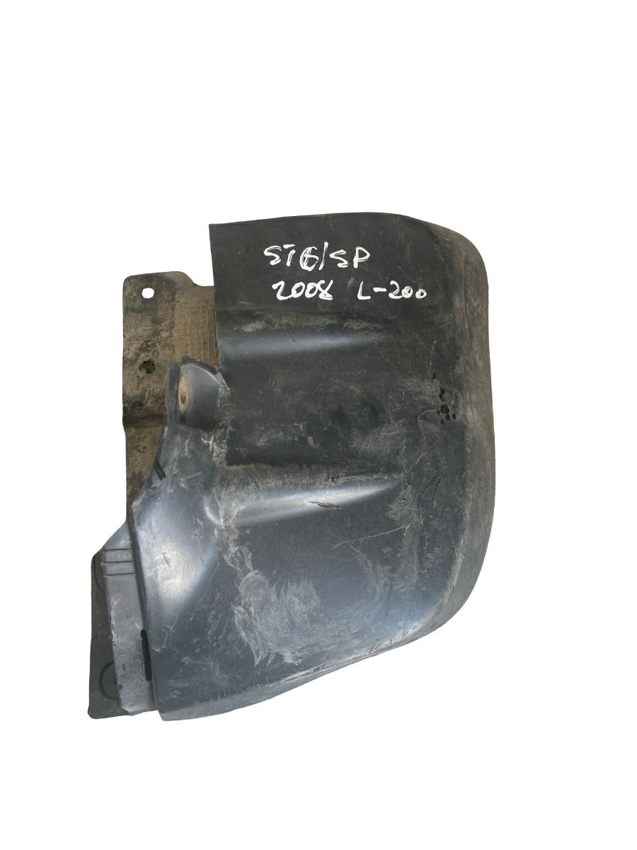 Aparatoare noroi stanga spate MITSUBISHI L200