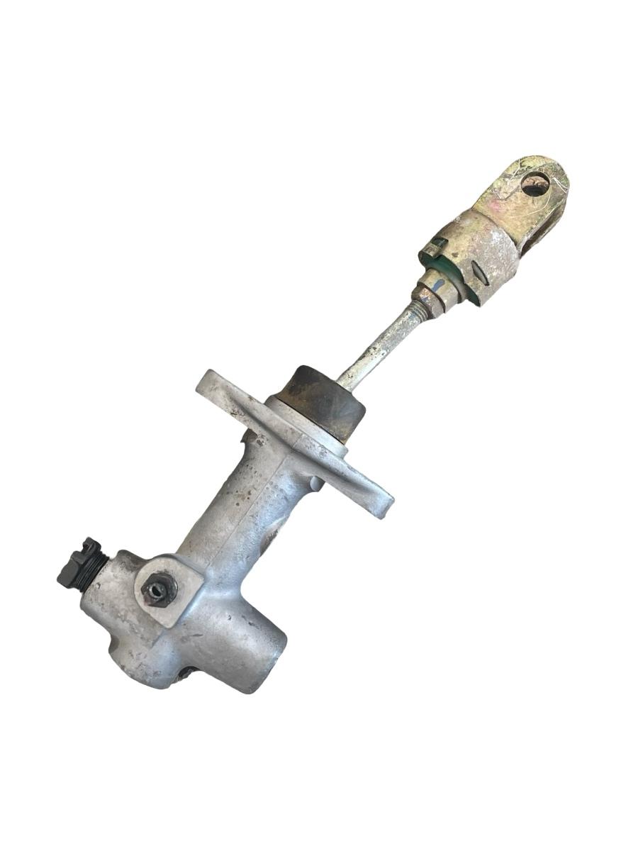 Cilindru ambreiaj MITSUBISHI L200 2.4i 2001