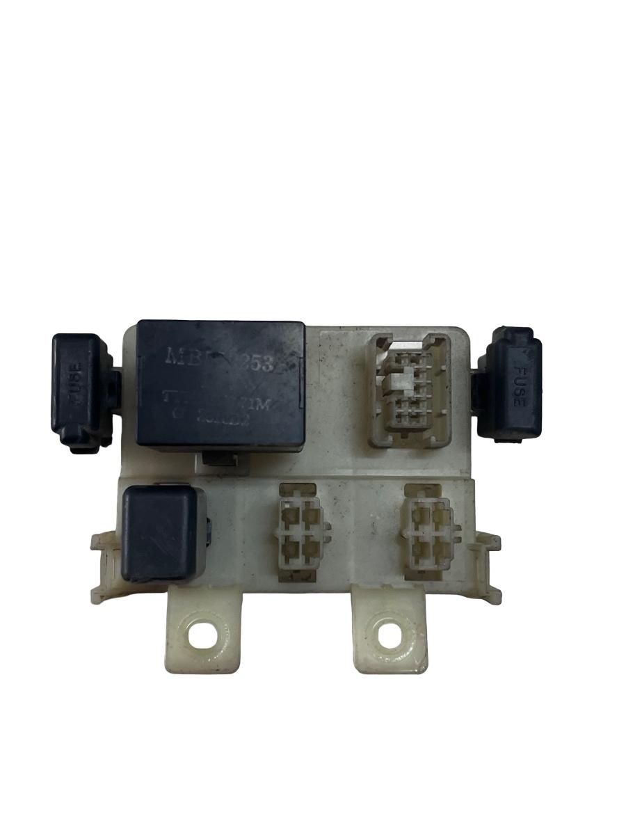 Sigurante/tablou de sigurante MITSUBISHI L200 - 2001