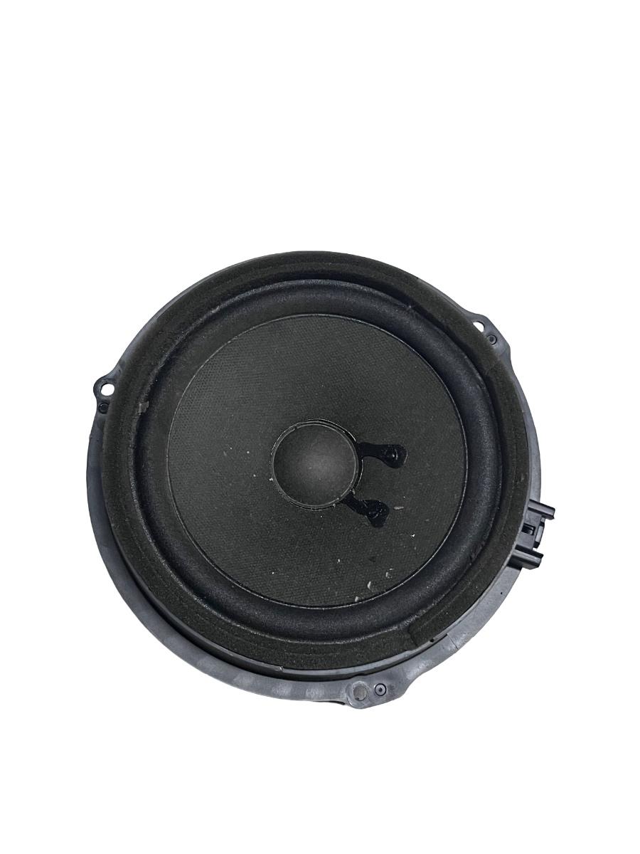 Difuzor portiera stanga fata FORD FIESTA VI 2015 -> AA6T-18808-AA