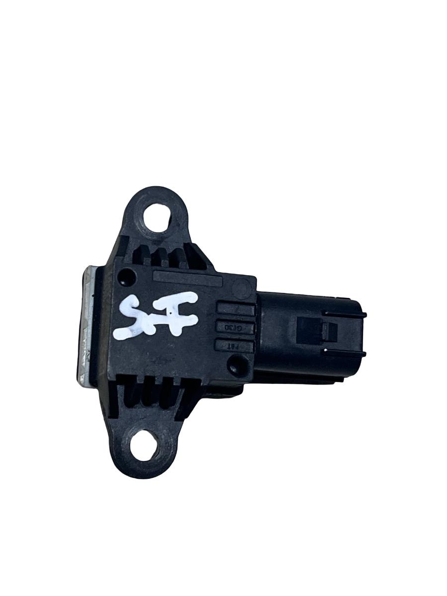 Senzor de impact airbag stanga fata FORD FIESTA VI 2015 -> DG13-14C676-AA
