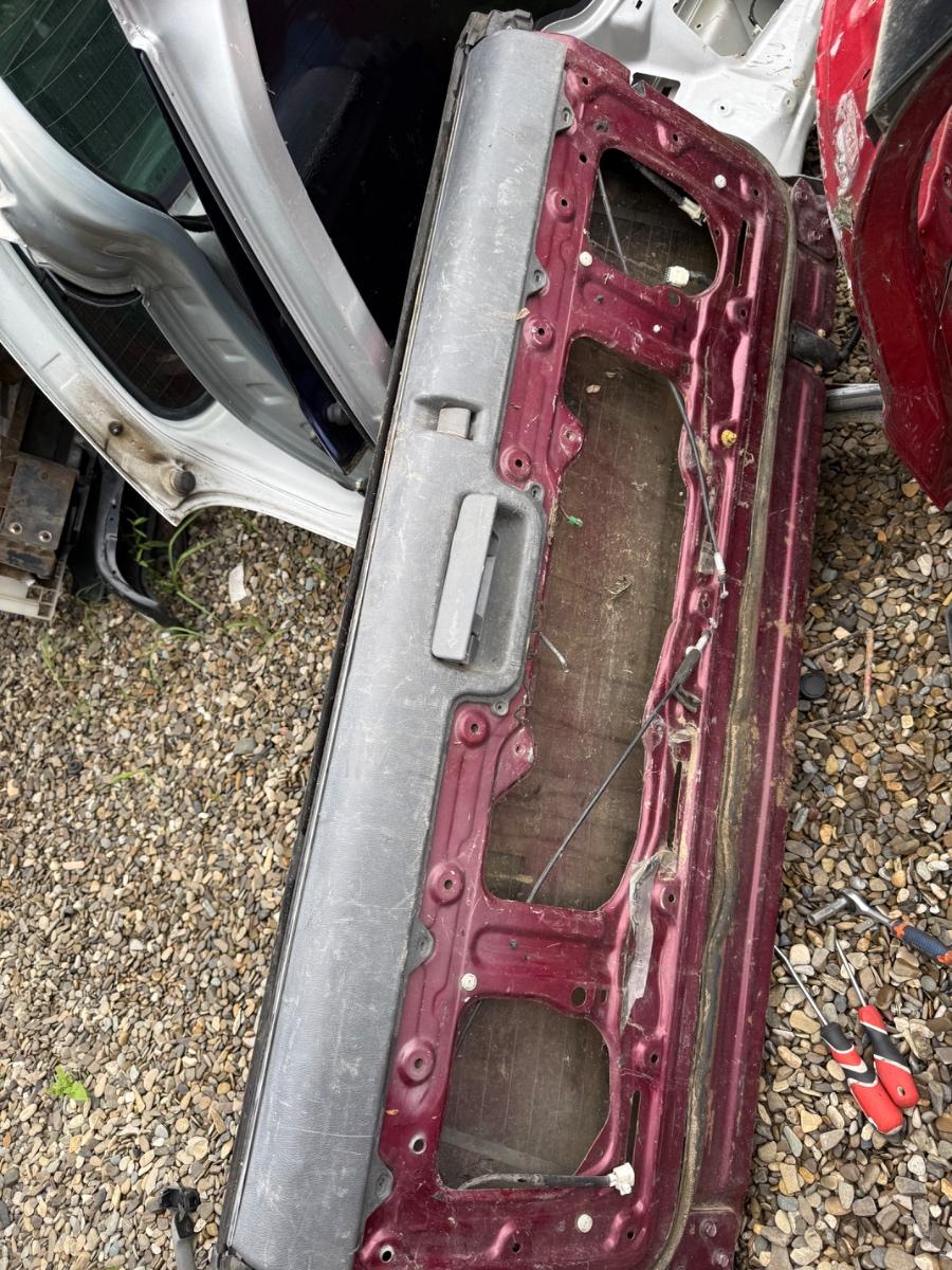 Haion portbagaj TOYOTA 4 RUNNER _N1_ 1987 - 1996 – foto 4