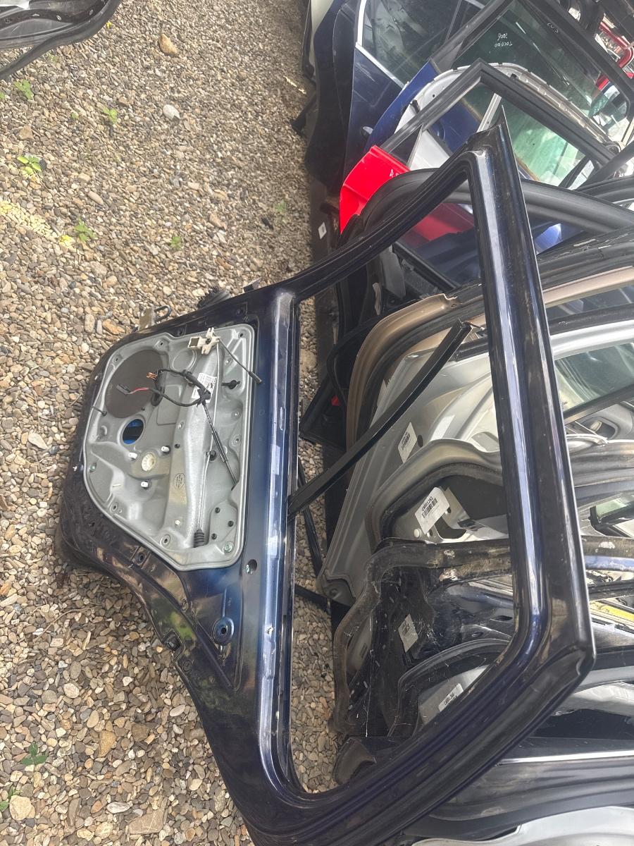 Usa Portiera dreapta spate VOLKSWAGEN GOLF IV 1J1 1997 - 2007 SCURT – foto 2