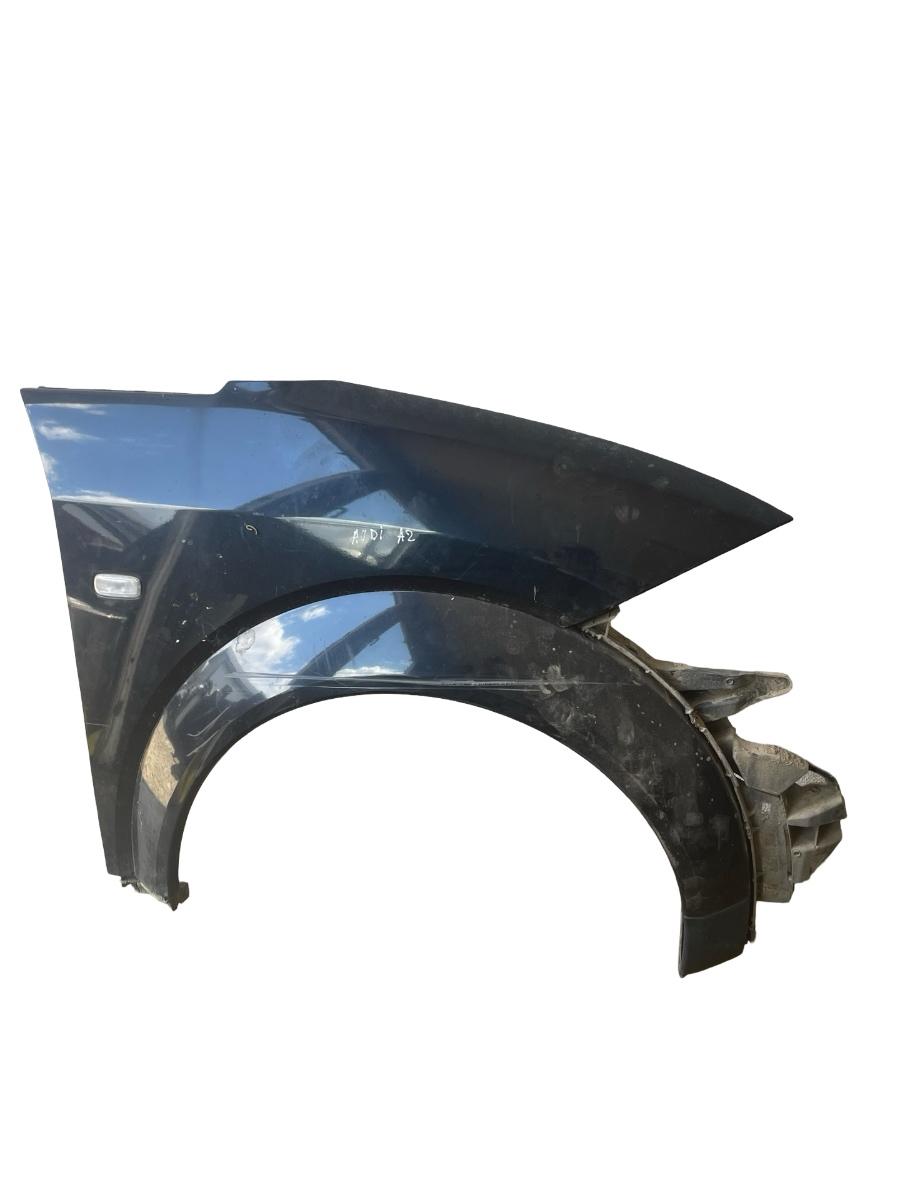 Aripa dreapta fata AUDI A2 8Z0 2000 - 2005