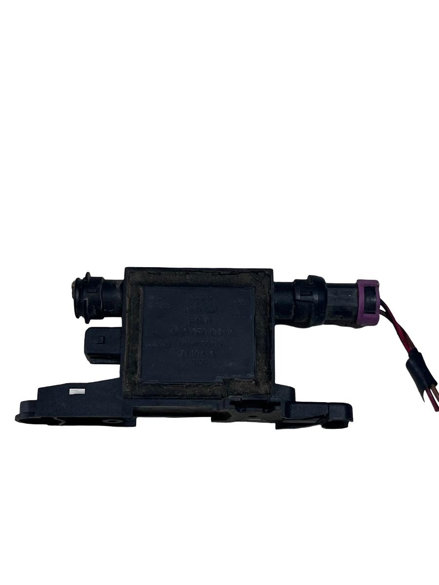 Modul inchidere centralizata dreapta fata AUDI A3 8L1 1996 - 2006 4A0959981A