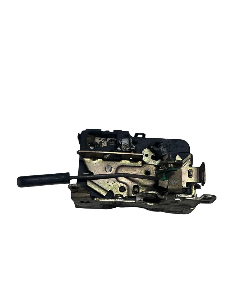Broasca usa dreapta fata NISSAN INTERSTAR Box X70 2002 ->