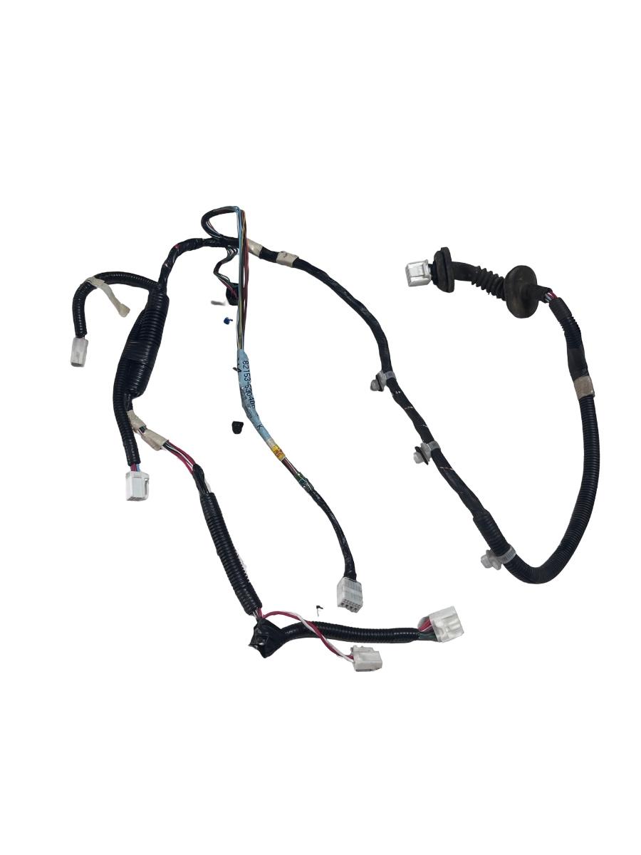 Instalatie electrica portiera dreapta spate LEXUS IS II Saloon GSE2_, ALE2_, USE2_ 2005 - 2013 82153-53040C