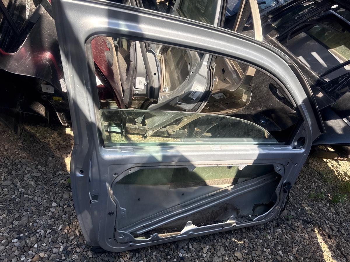 Portiera (Coupé cu doua usi) stanga fata VOLKSWAGEN GOLF IV 1J1 1997 - 2007 – foto 2