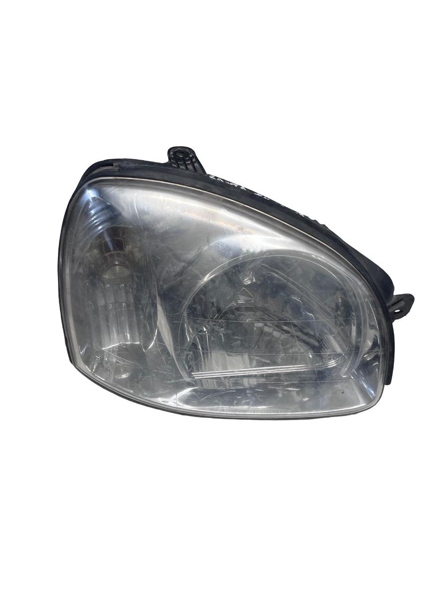 Far dreapta fata CU DEFECT HYUNDAI SANTA FE I SM 2000 - 2006 92102-26XXX