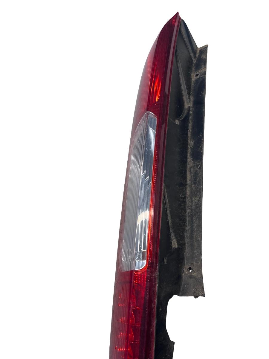 Lampa spate / Stop dreapta spate FORD FOCUS II DA_, HCP, DP 2004 - 2013 4M51-13404-A