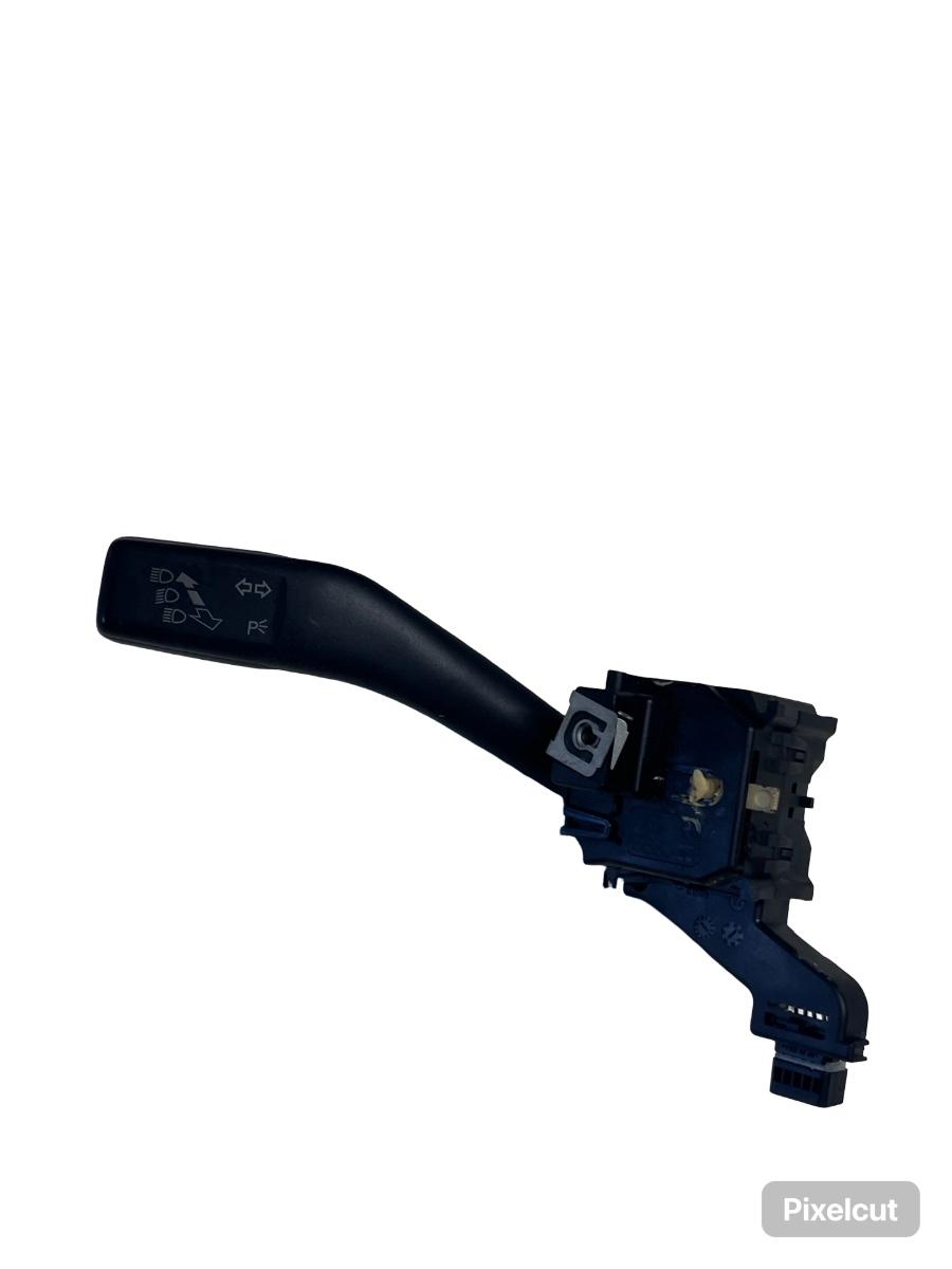 Maneta indicatoare de semnalizare VOLKSWAGEN GOLF VI Variant AJ5 2009 - 2013 VAG 1K0953513E
