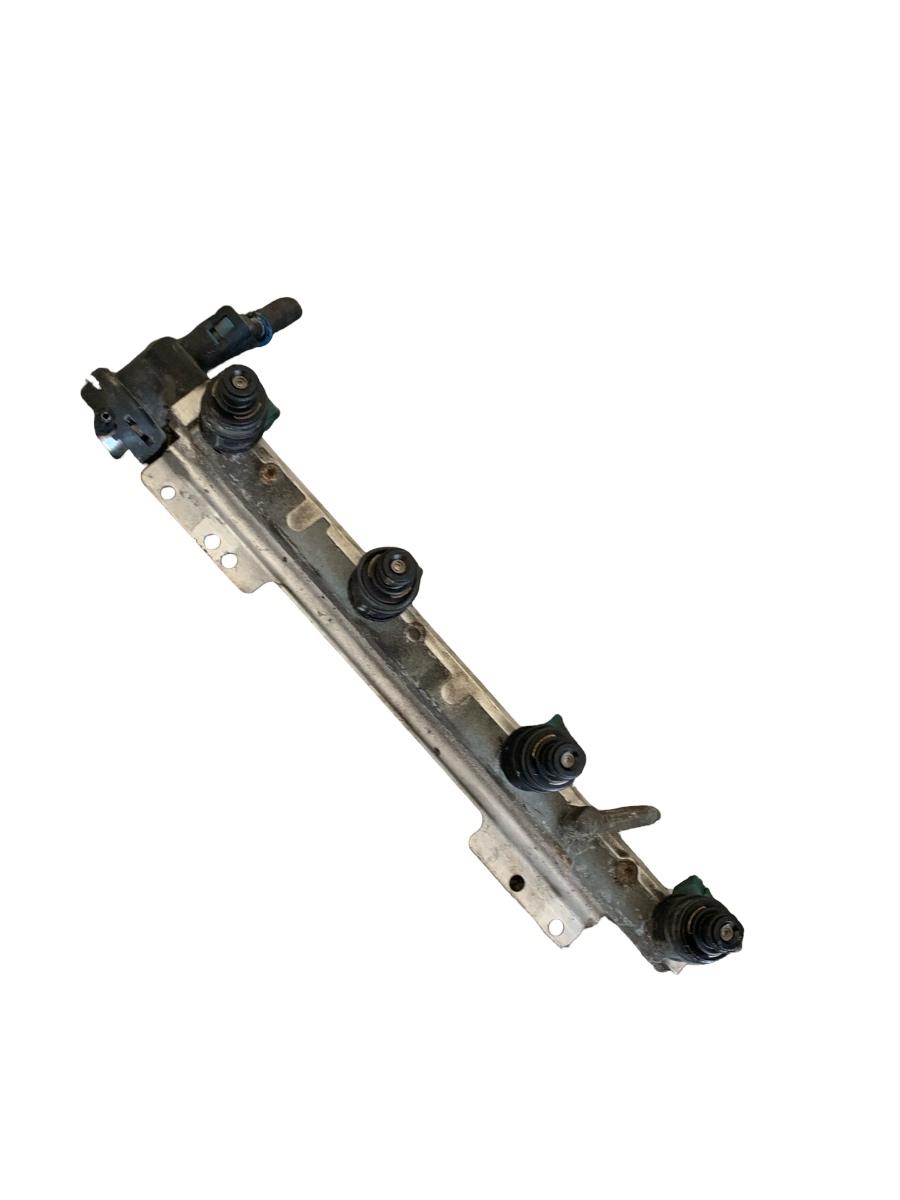 Rampa Injectoare VOLVO S40 I VS, 644 1995 - 2004 1.8i 16v