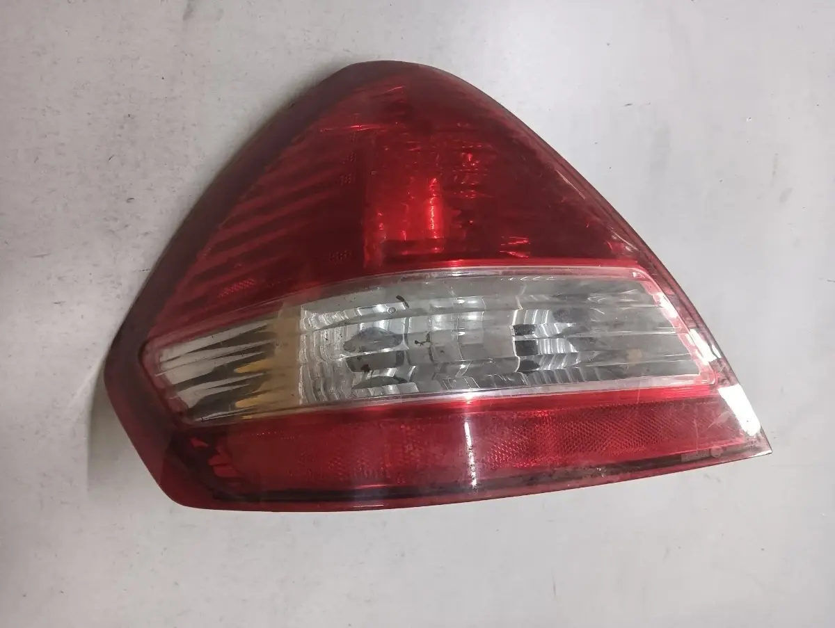 Stopuri dreapta spate NISSAN TIIDA Saloon C11 2004 - 2013 1.6 HR16DE 22504001 – foto 2