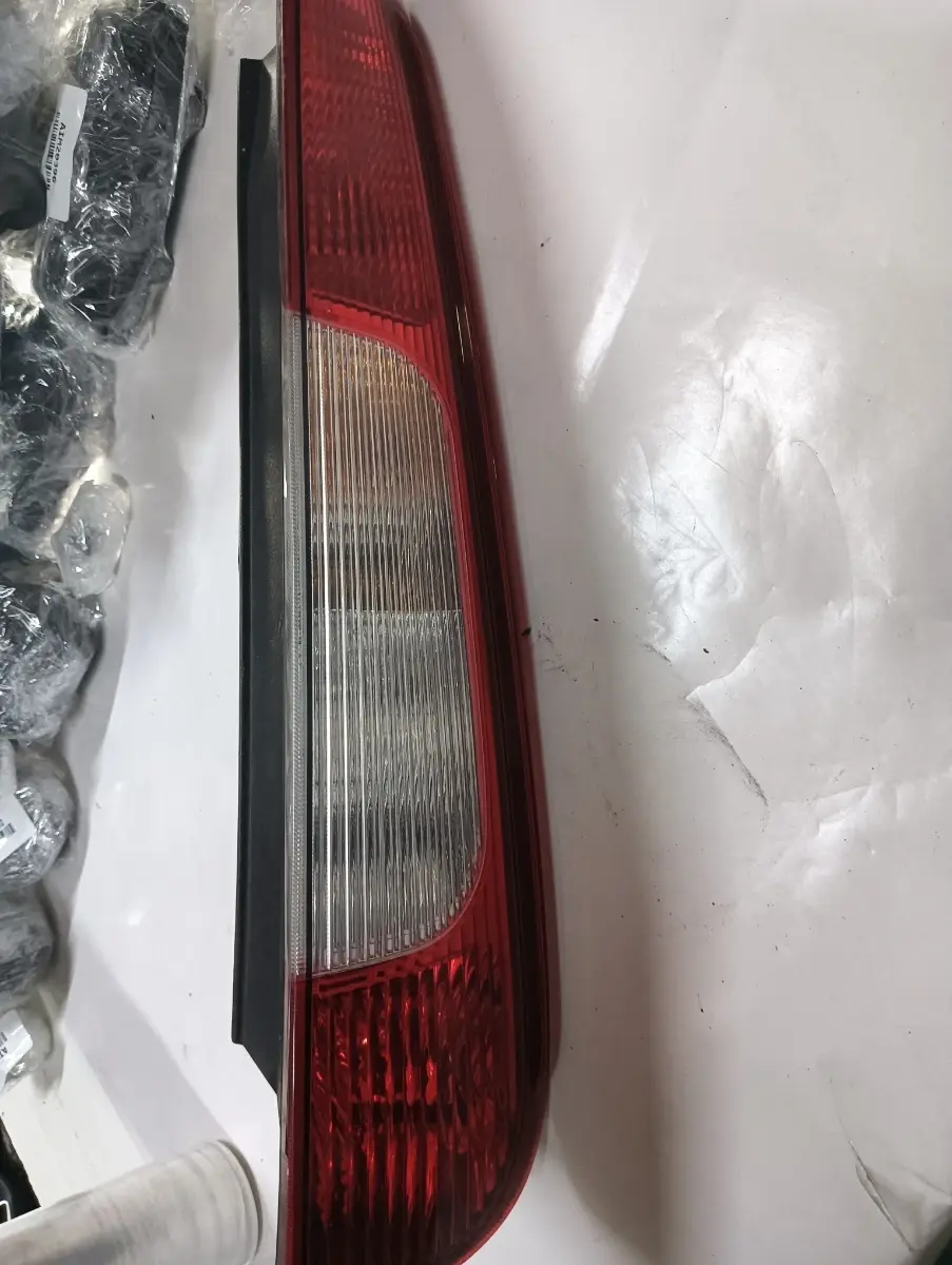 Stop dreapta spate FORD FOCUS C-MAX DM2 2003 - 2007