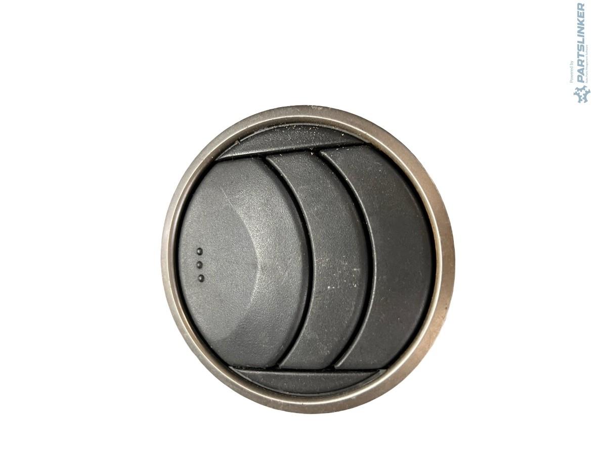 Grila de ventilatie bord centrala stanga spate MAZDA 323 S VI BJ 1998 - 2004 GJ6A – foto 2