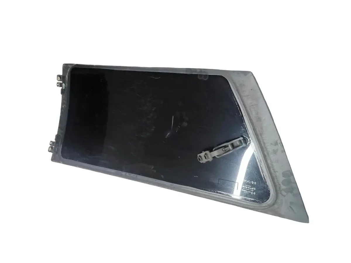 Geam fix  dreapta spate FIAT PUNTO 176_ 1993 - 1999