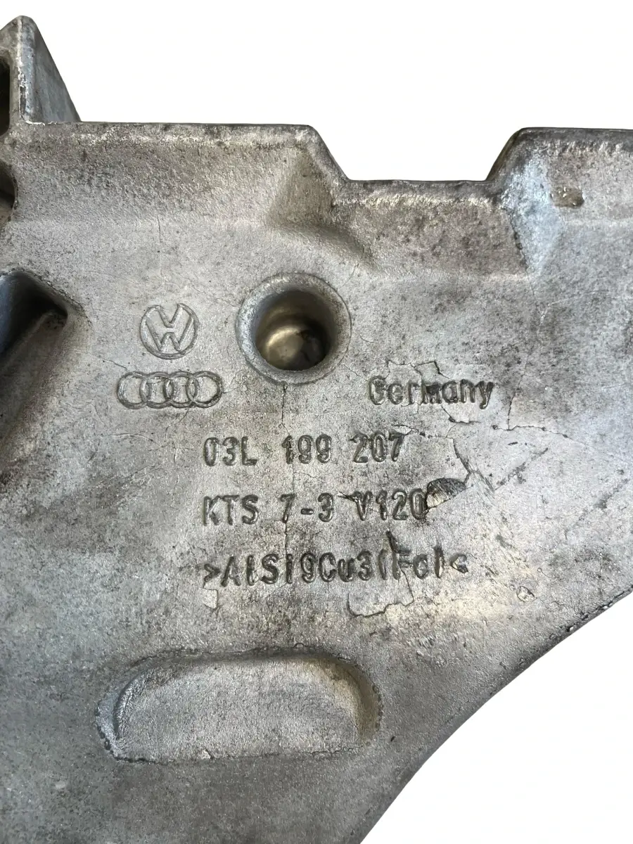 Suport motor VOLKSWAGEN GOLF VI 5K1 2008 - 2013 1.6 TDI CAYC 03L199207 – foto 2